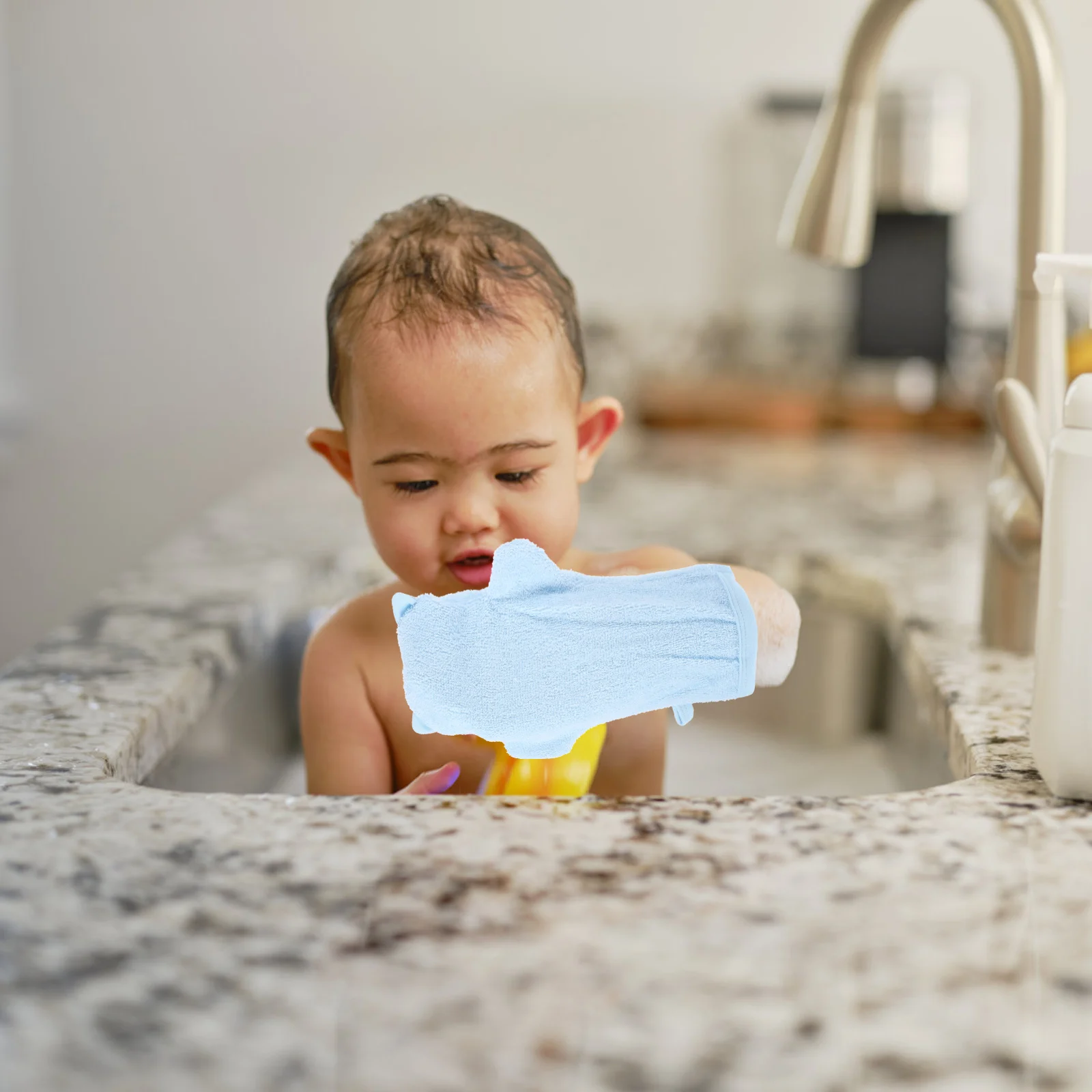 2 قطعة شكل الحيوان التقشير دش قفازات الاطفال حمام القفازات قابلة لإعادة الاستخدام أدوات تنظيف الجسم لتنظيف بشرة الطفل