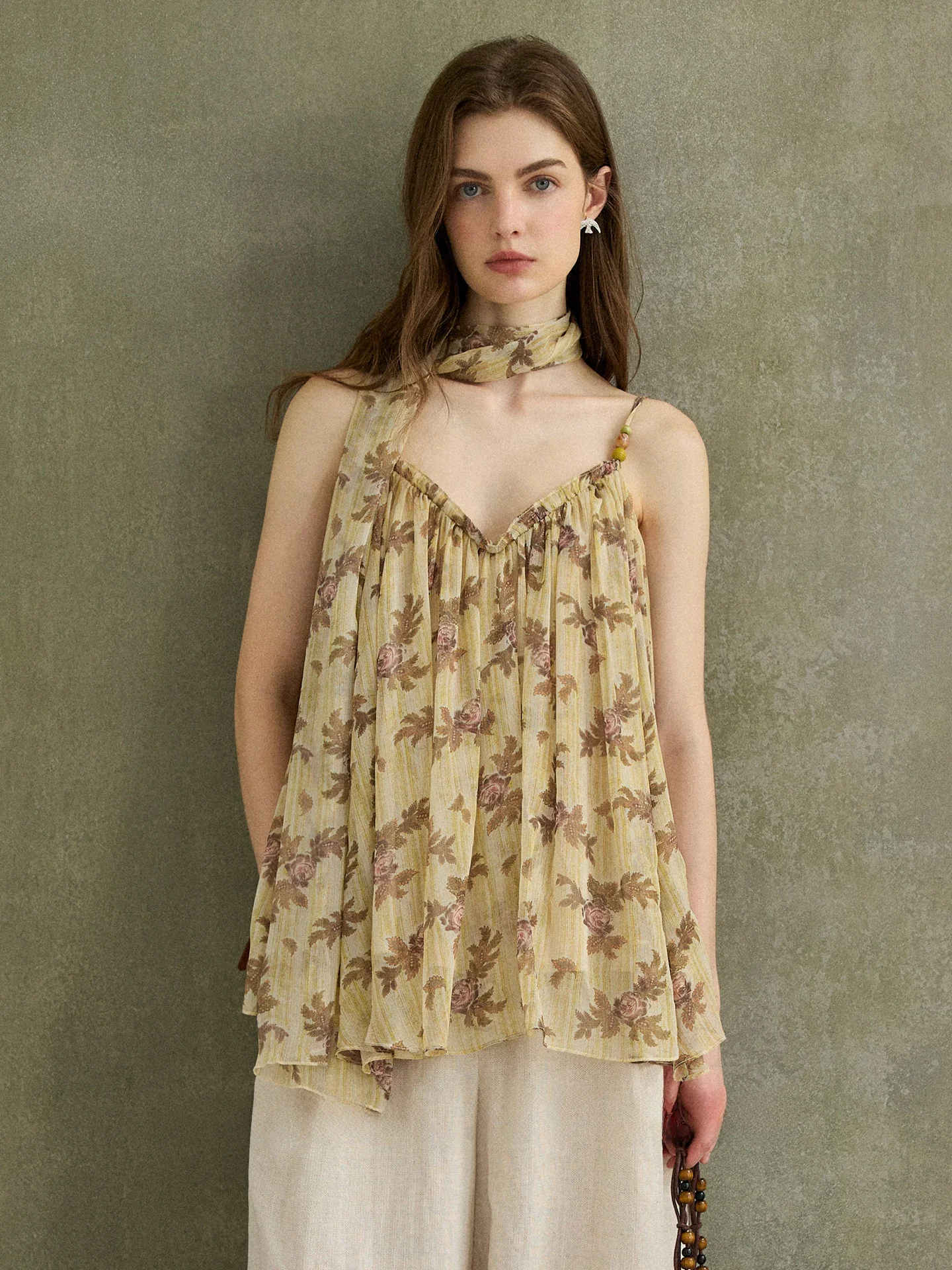 

Miorastudio Rose Floral Print Vacation Style Pleated Fairy Veil V-neck Beaded Strap Top Women's Loose Fit Polyester Vest