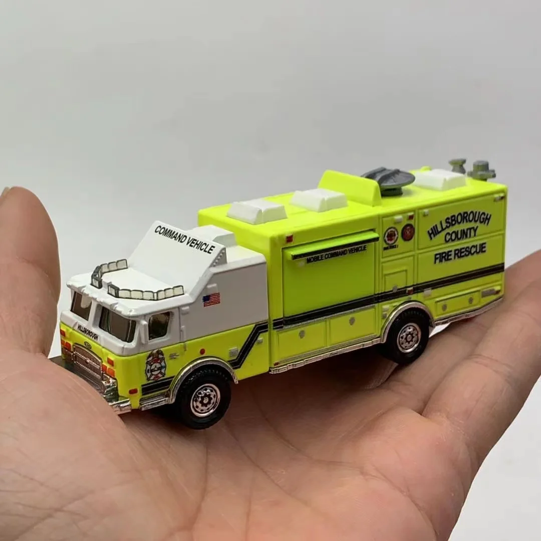 1/87 HO Scale Alloy Car Model American Style Fire Truck Model Train Scene Miniature Collection Sand Table Landscape Hobby Toys