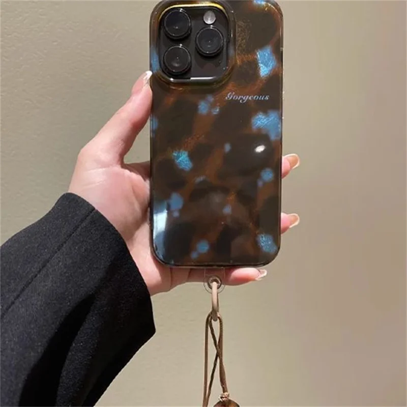Whirlpool-Muster IND Retro Blau-Braun Gemischte Handyhülle mit Aufhängeband für iPhone 11 12 13 14 15 16 17 18 Pro Max – Detail 2