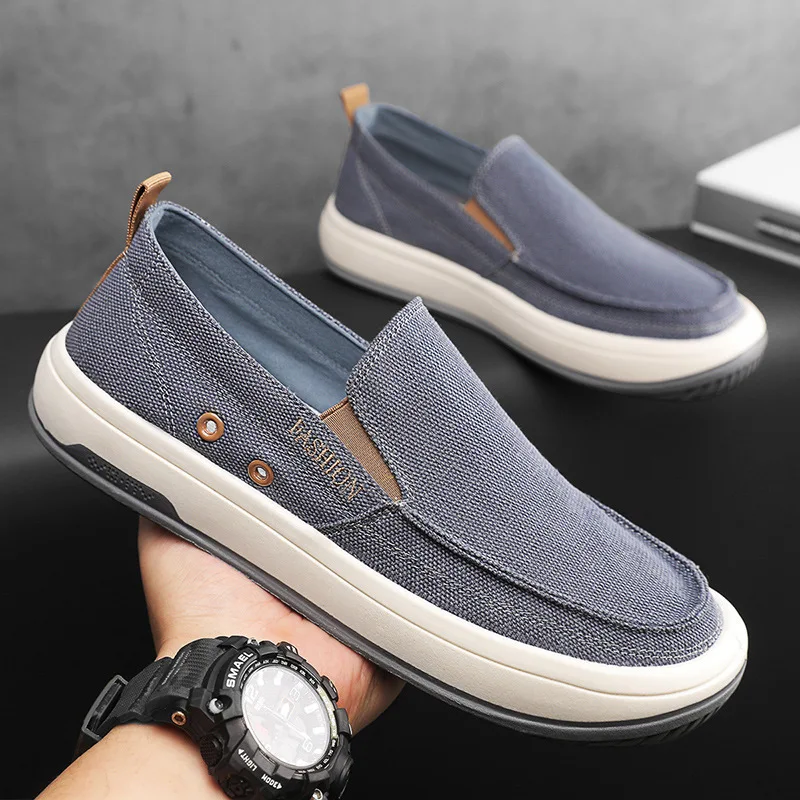 Men's Lightweight and Soft Dad's Shoe Casual Middle-aged and Elderly Shoes with One Foot Non Slip Lightweight Elderly Shoes2025