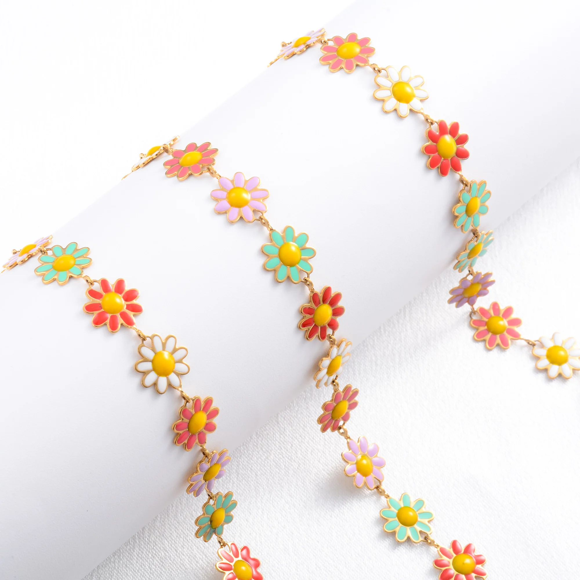 Sweet Colorful Sunflower Necklace for Women Stainless Steel Link Neck Chain Choker Boho Summer Bohemian Jewelry Accessories Gift