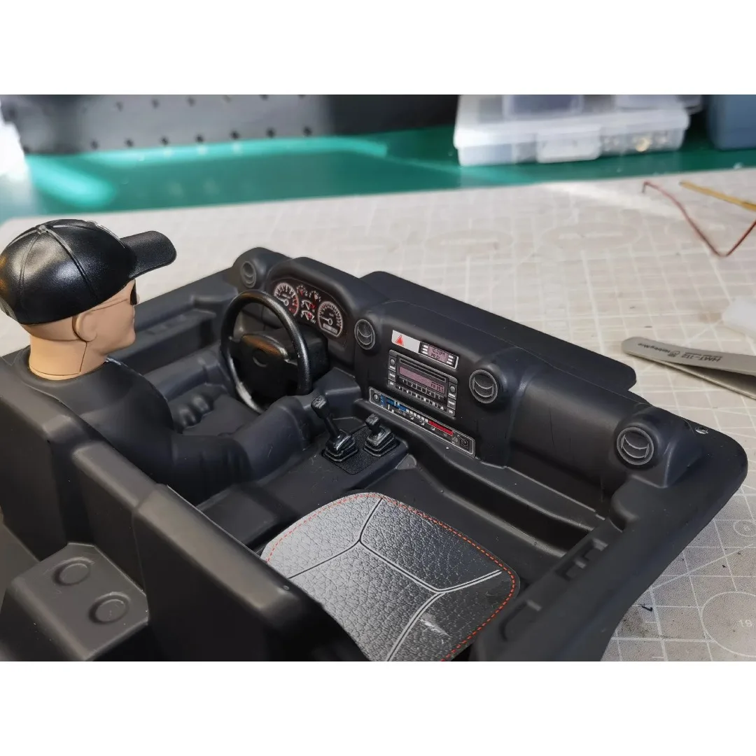 Custom Simulated Cockpit Interior Kit For RGT EX86190 LC76 1/10 RC Crawler Realistic Interior Styling Exterior Tuning Mod Parts