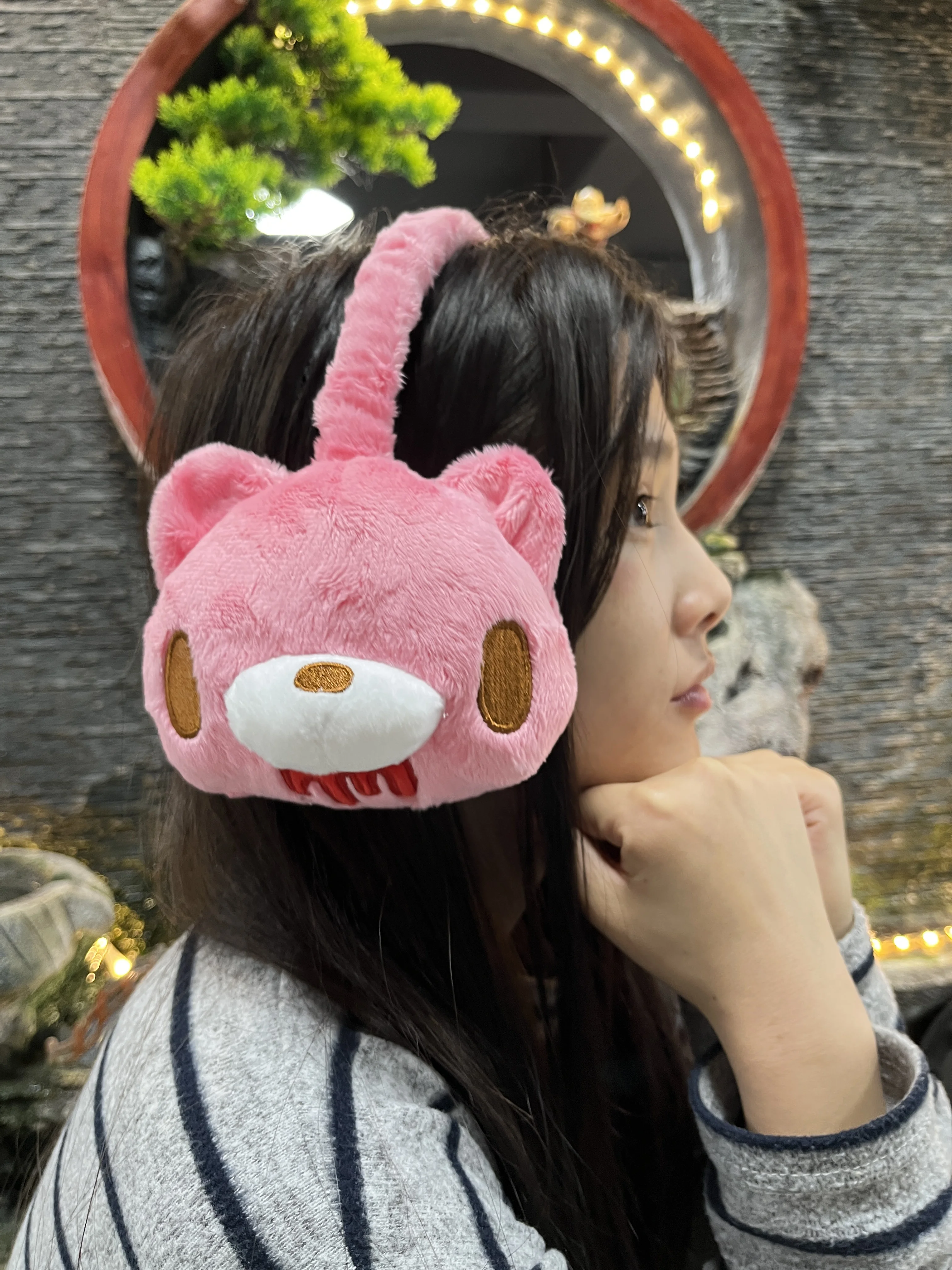 غطاء للأذنين من القطيفة على شكل دب لطيف، غطاء للأذنين شتوي دافئ على الطراز القوطي الحلو، تدفئة الأذن من الصوف الناعم مع نمط كرتوني، هدية باردة عصرية #1