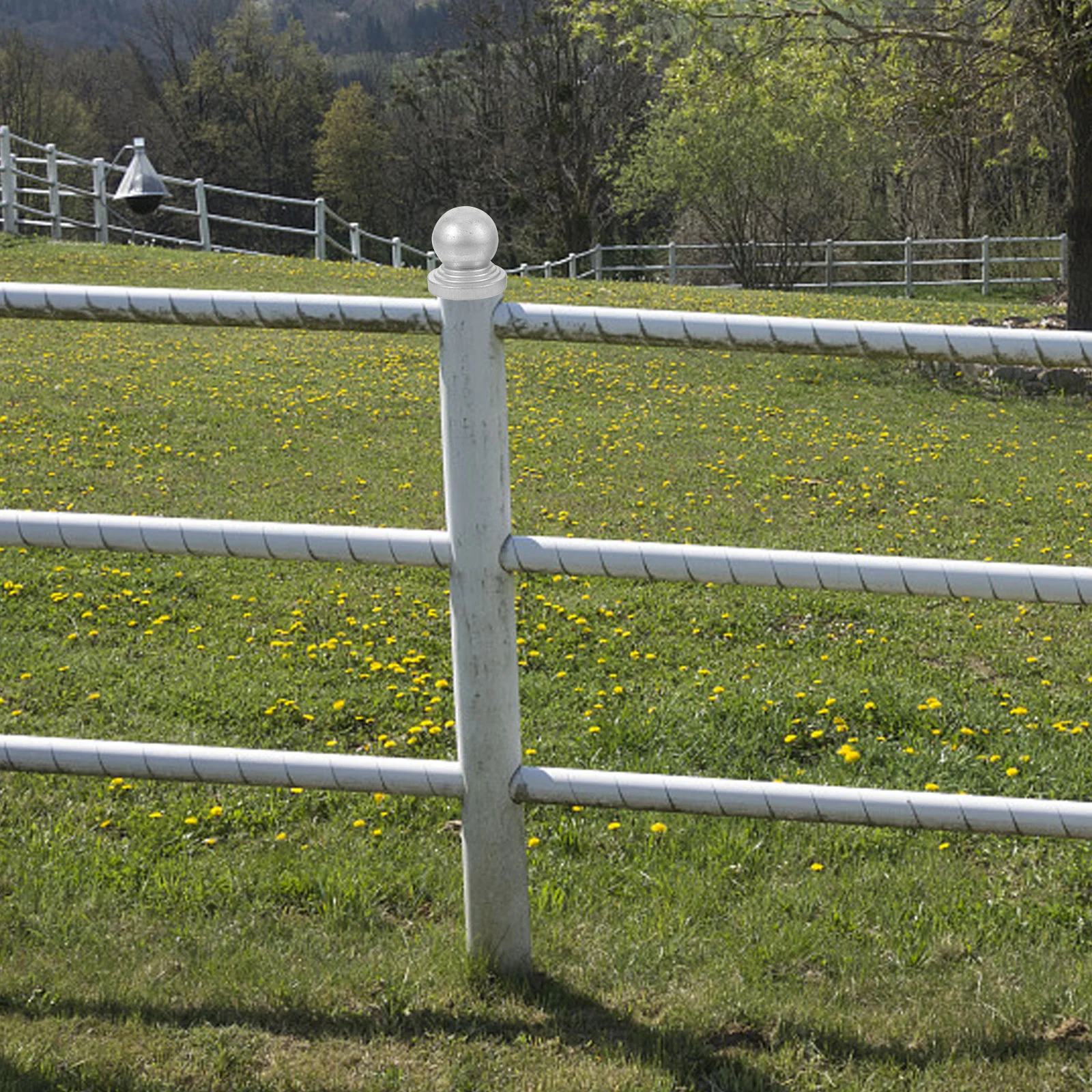 

4pcs Ball Shaped Metal Fence Post Covers Decorative Iron Caps Guardrail Caps Fence Post Cap Replacement Outdoor Lighting