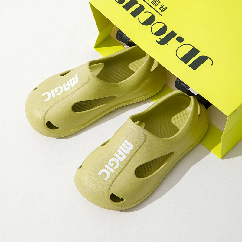 Warrior-EVA Decal Hollow Sandals para crianças, sapatos de praia antiderrapantes para crianças, sandálias suaves de verão, personalidade interior e