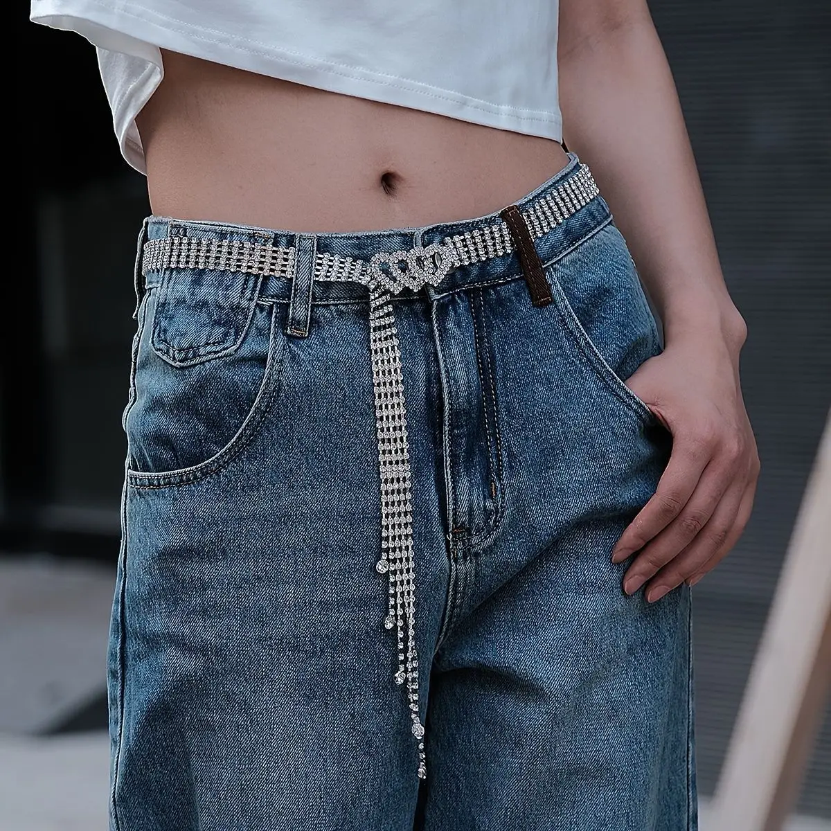 Trendy Double Heart Buckle Draping Tassel Belt Shiny Multi Strand Drop Waist Band Streetwear Denim Pants Decorative Jewelry