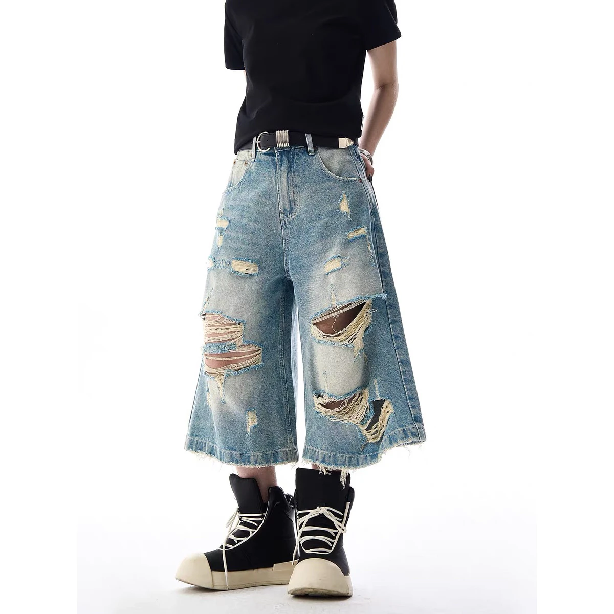 

Ретро-джинсы в американском уличном стиле, свободные широкие брюки для мужчин, повседневные шорты, укороченные брюки для пар, износостойкие, из хлопка...