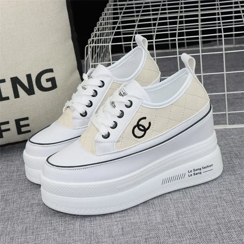 Hidden Heel White Shoes Women \'S Autumn New Versatile Fashion Casual Platform Height Increasing 10cm Board Shoes