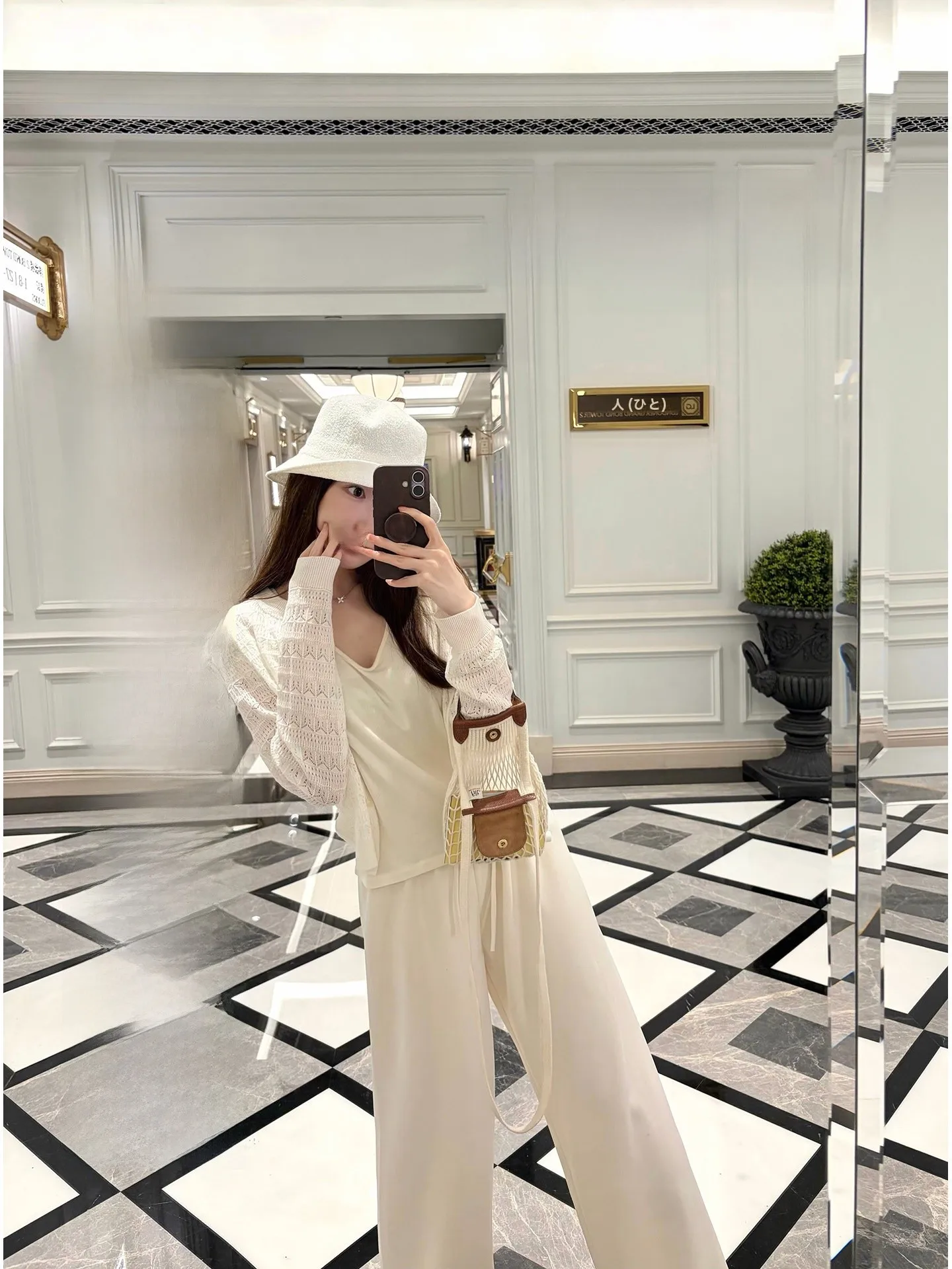 

Двухцветный ажурный кардиган из шелковой смеси с длинными рукавами, вязаный, женский, модный, простой стиль, стандартная длина, весенний сезон