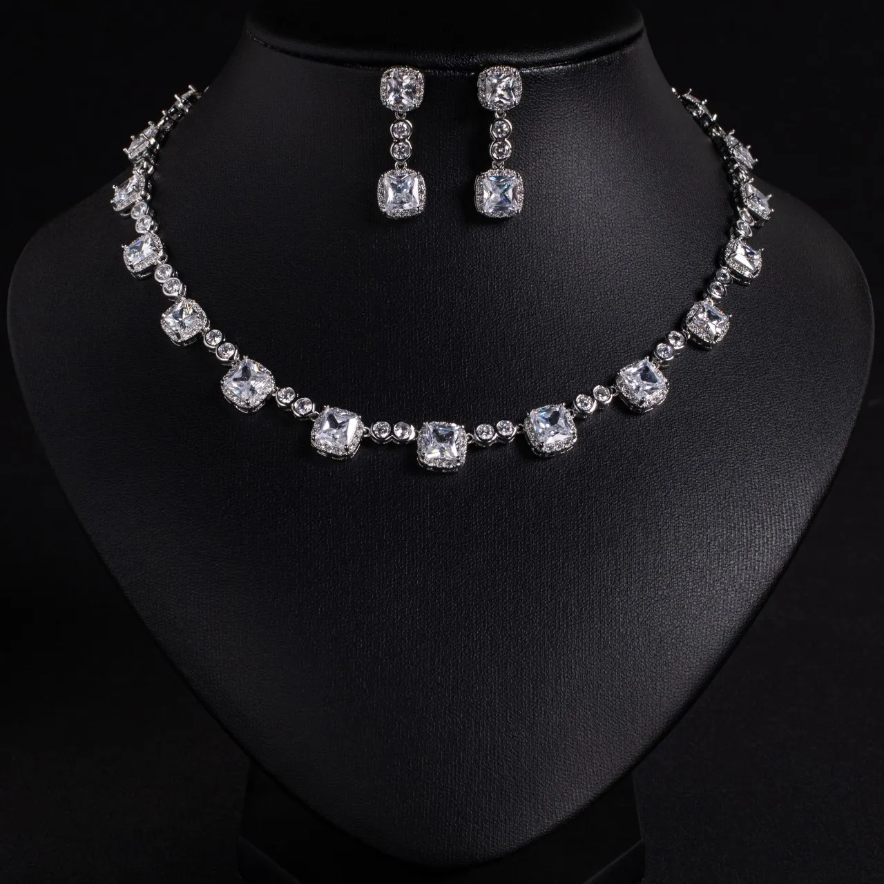 HIBRIDE New 2 Piece Luxury Small Square Exquisite Hundred Women Zirconia Jewellery Set Party Festival Summer Dating Prom S-650
