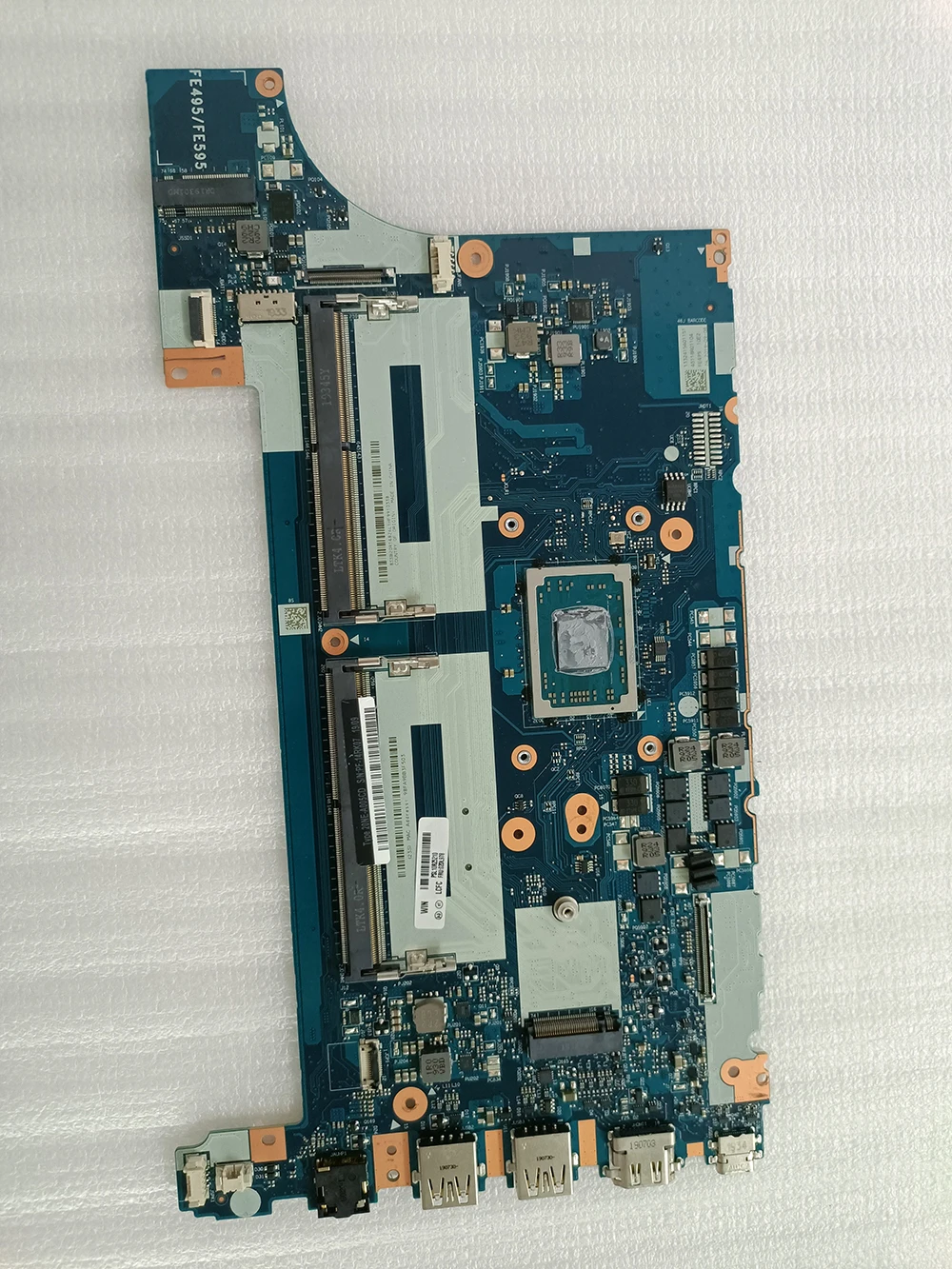 

NM-C061 for Lenovo ThinkPad E495 E595 Laptop Motherboard R3-3200U R5-3500U R7-3700U FRU:02DM027 02DM026 02DM025 100% Tested