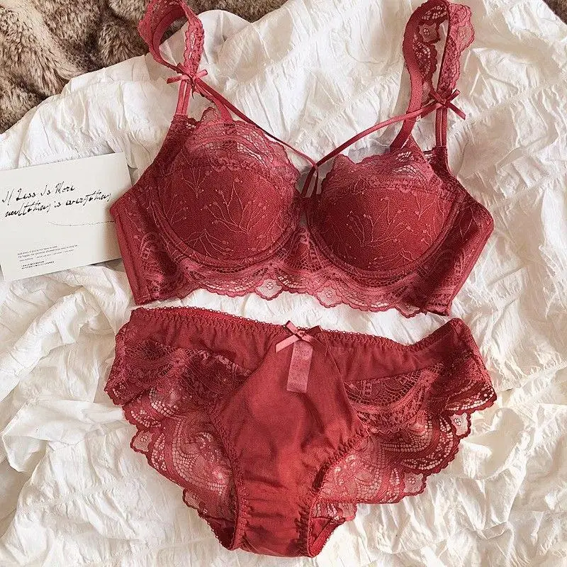 MOYISU Sexy krajková podprsenka Bralette Set pro malá poprsí, francouzský design, odnímatelná ramínka s tenkými push-up vycpávkami, měkký návlek na podprsenku s kosticemi, top AB - náhled 3