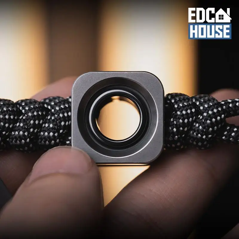 

1PC Proud Old Blacksmith Wormhole Knife Bead EDC Toy Knife Bead Paracord Bead Pendant DIY Metal Pendant