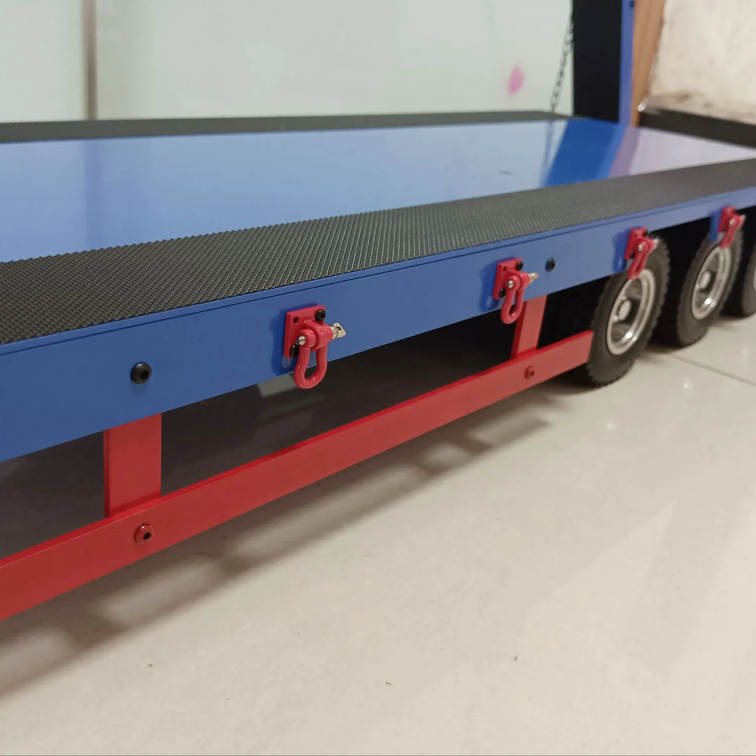 1/14 RC Metallo 3 Assi Rimorchio Semi-rimorchio Dipinto Modello Assemblato per Il Controllo Remoto Trattore Camion Auto Veicolo RC Giocattoli TH23234