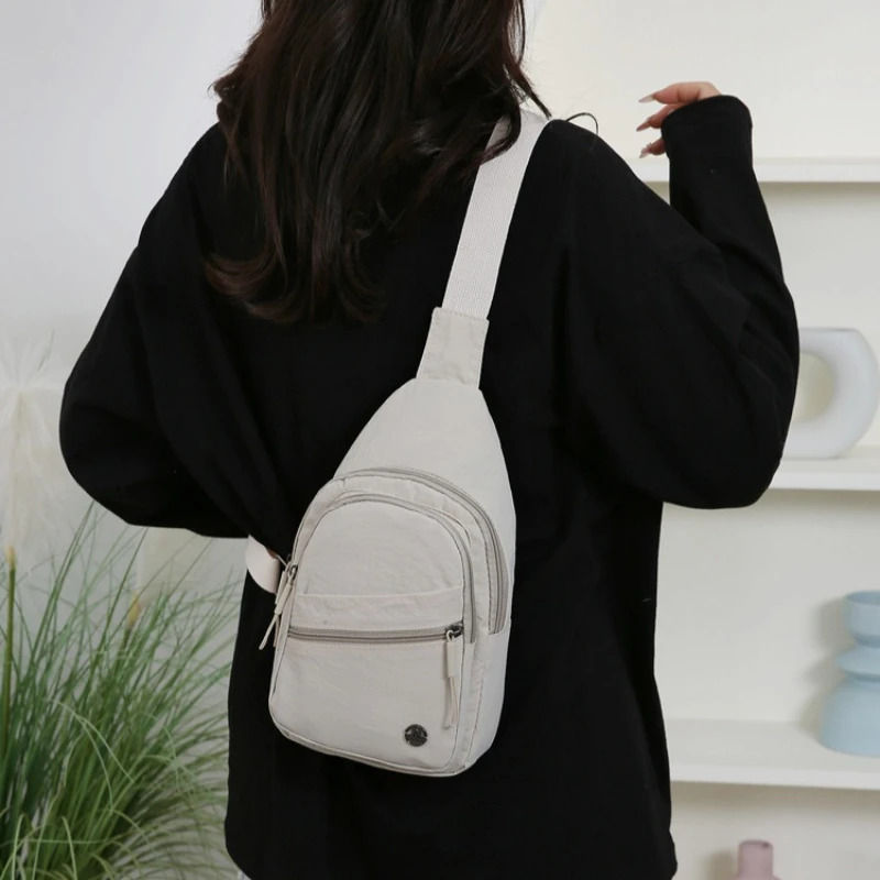 

Новая модная универсальная нейлоновая легкая сумка через плечо большой вместимости, премиальная нагрудная сумка для женщин