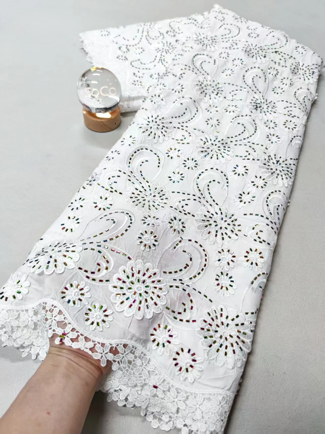 

2025 Высокое качество Африка нигерийский тюль кружевная ткань с блестками для свадебного платья шифон вечерние гипюровое шитье XL081 5 ярдов