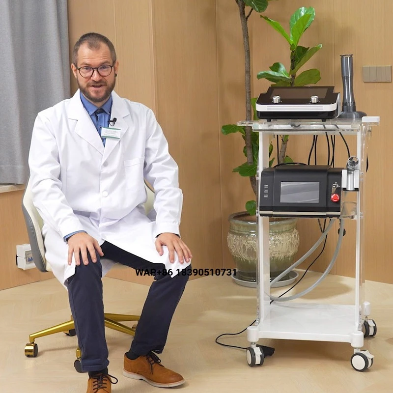 Veterinary surgery and treatment 810nm 980nm four-stagetherapeutic instrument 10w-30w for rapid recovery of animals