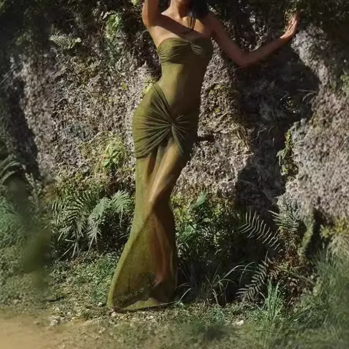 SKMY 2025 été femmes vêtements Sexy fête coupe ajustée dos nu couleur unie robe sans bretelles légèrement transparente robe en queue de poisson