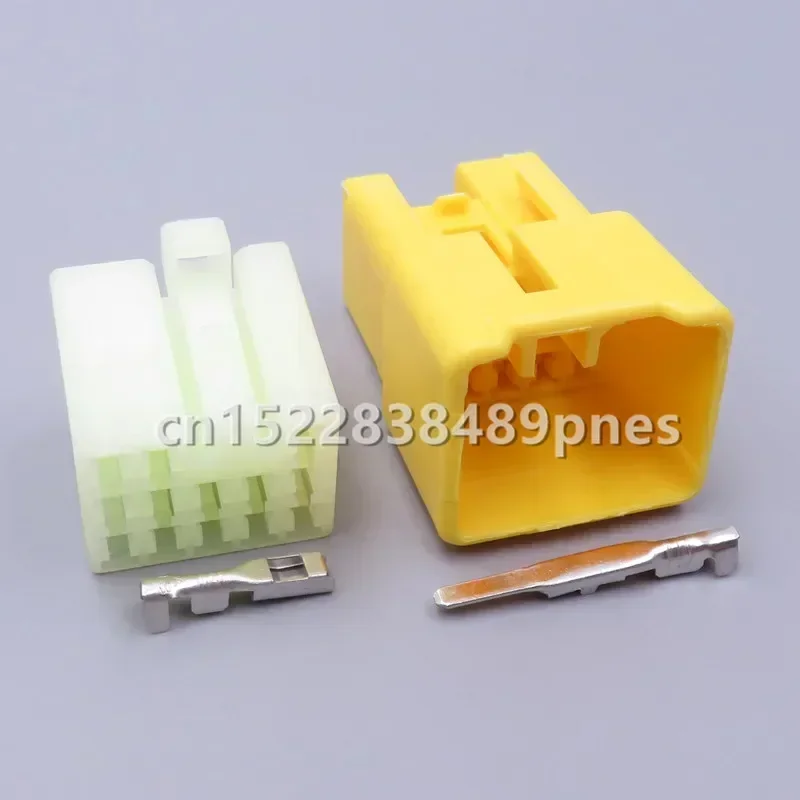 13 Pole 7123-1330 7122-1330 Automotive Electrical Wiring Harness Socket Audio Plug With Pins