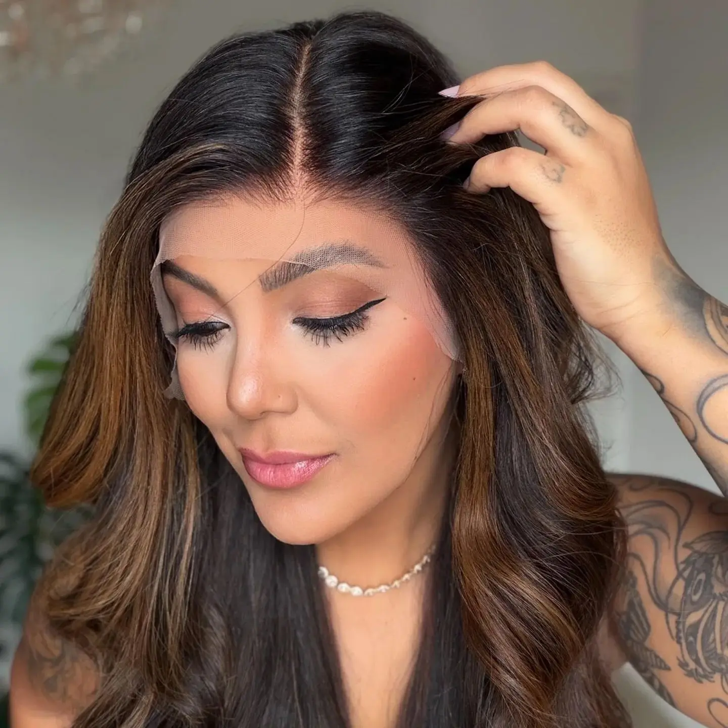 nouvelles-perruques-balayage-foncees-avec-meches-marron-chocolat-longues-ondulees-sans-colle-en-cheveux-synthetiques-pour-usage-quotidien-fete-ou-cosplay