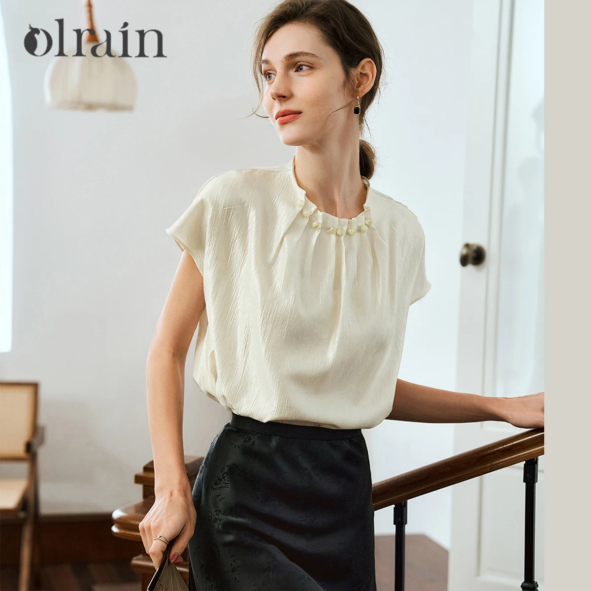 

OLrain женская блузка французские абрикосовые шифоновые рубашки лето 2025 плиссированный топ с круглым вырезом элегантная расклешенная рубашка с вышивкой O57XX99151