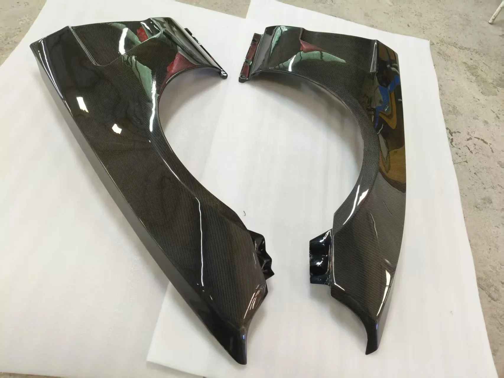 

Carbon Fiber Fender for Mustang 2014