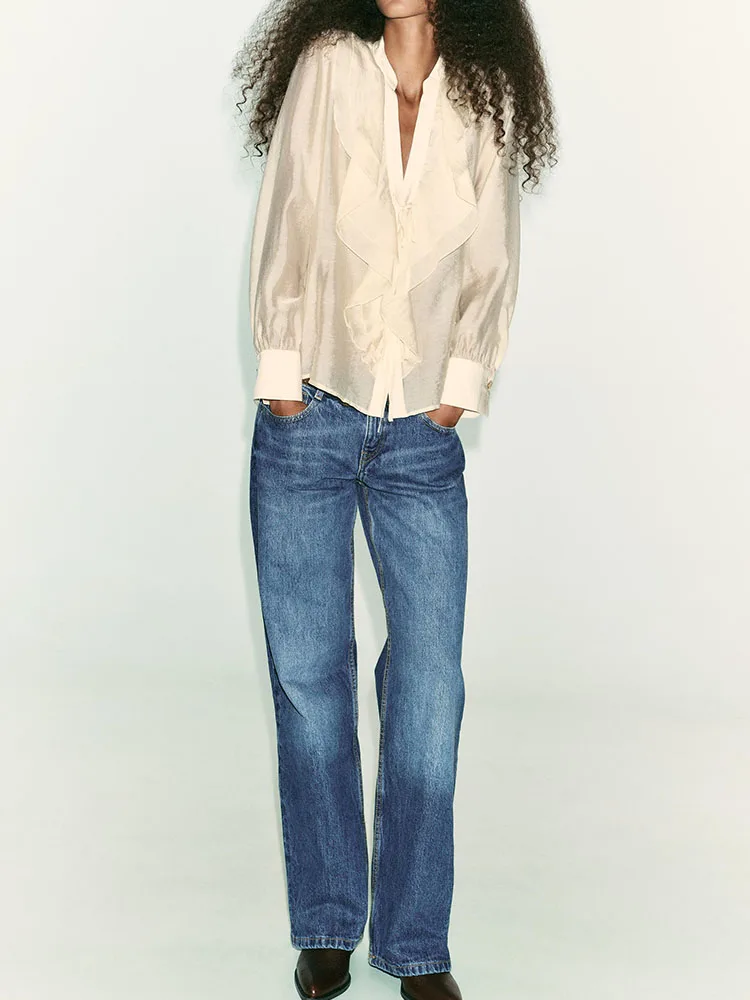 قميص نسائي جديد لخريف 2025 بياقة على شكل V وأكمام طويلة مع عقدة فراشة زخرفية، تصميم فضفاض مريح وقابل للتنفس وصديق للبشرة