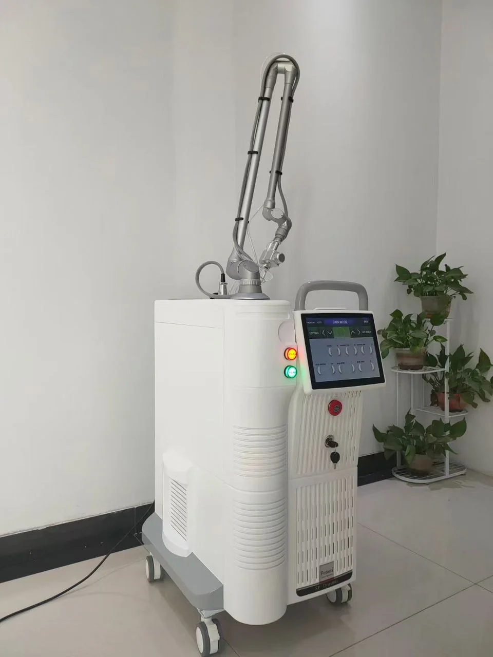 CO2 Laser Machine F…