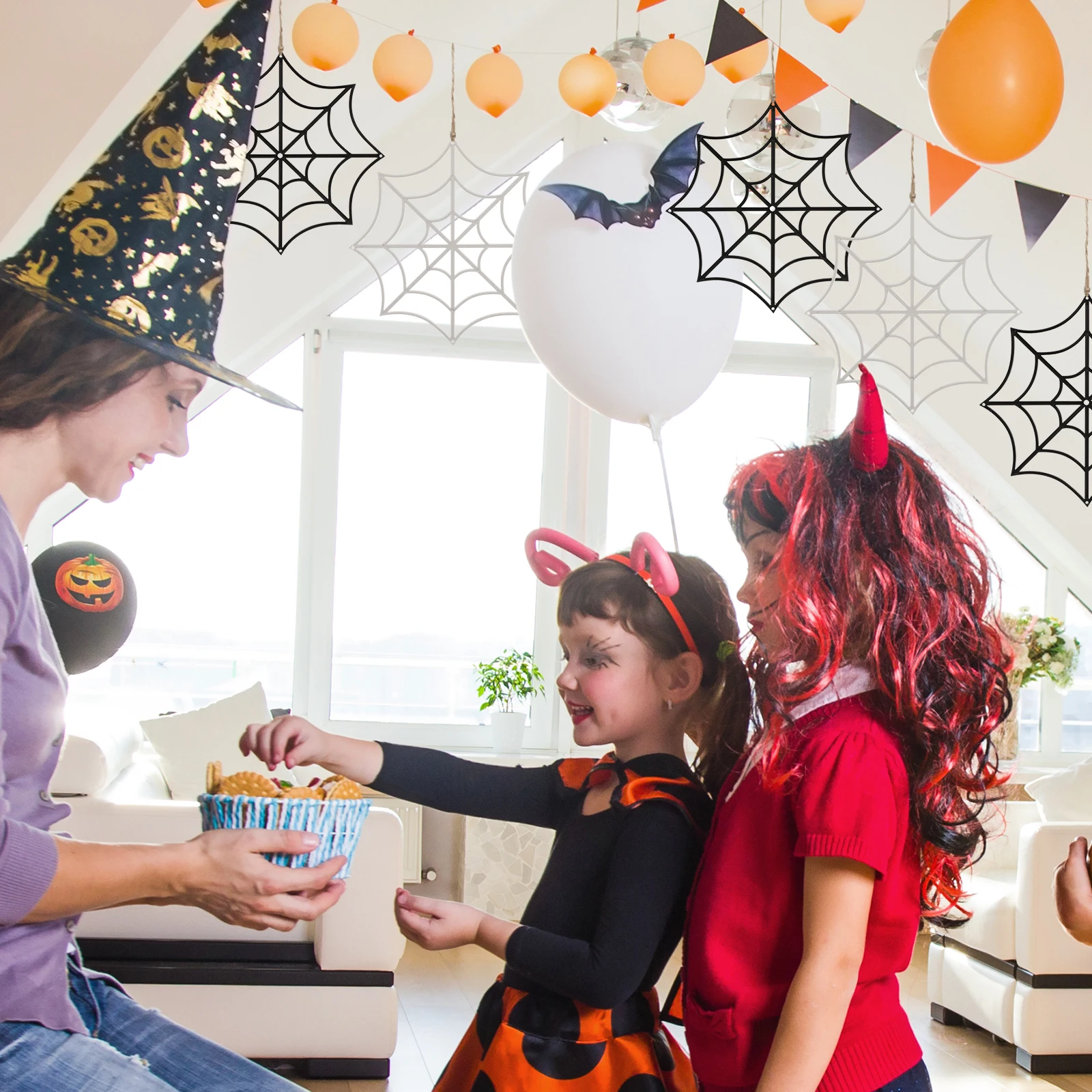 

12 Pcs Realistic Plastic Props Durable Lightweight Halloween Cobwebs Decorative Spider Webs Unique Fake Cobwebs Party