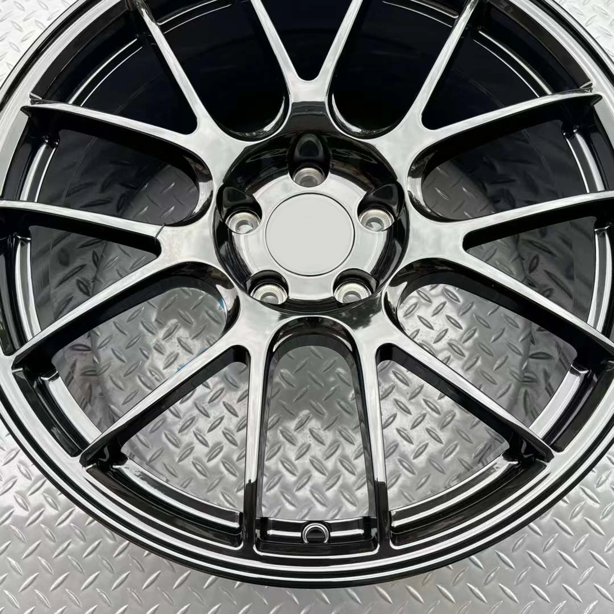 

HMD for Aventador LP700 LP740 LP750 SVJ LP770 wheels, using forging technology, T6061 aviation aluminum, support custom drawings