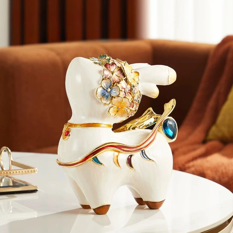 

Lucky Cat Ornament Enamel Luxury Modern Home Decor Cute Cat Figurine for Living Room Desktop Decoration Household Goods