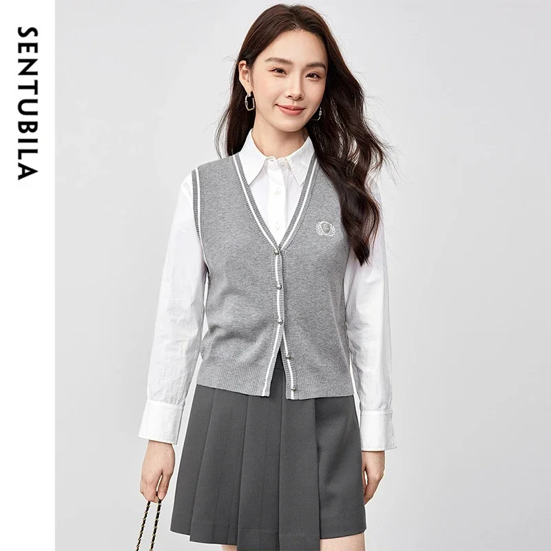 

SENTUBILA Wool Blend Sweater Vest Women 2025 Spring Preppy Style Knit Straight Spliced Single Breasted Embroidery Tops W51J58684