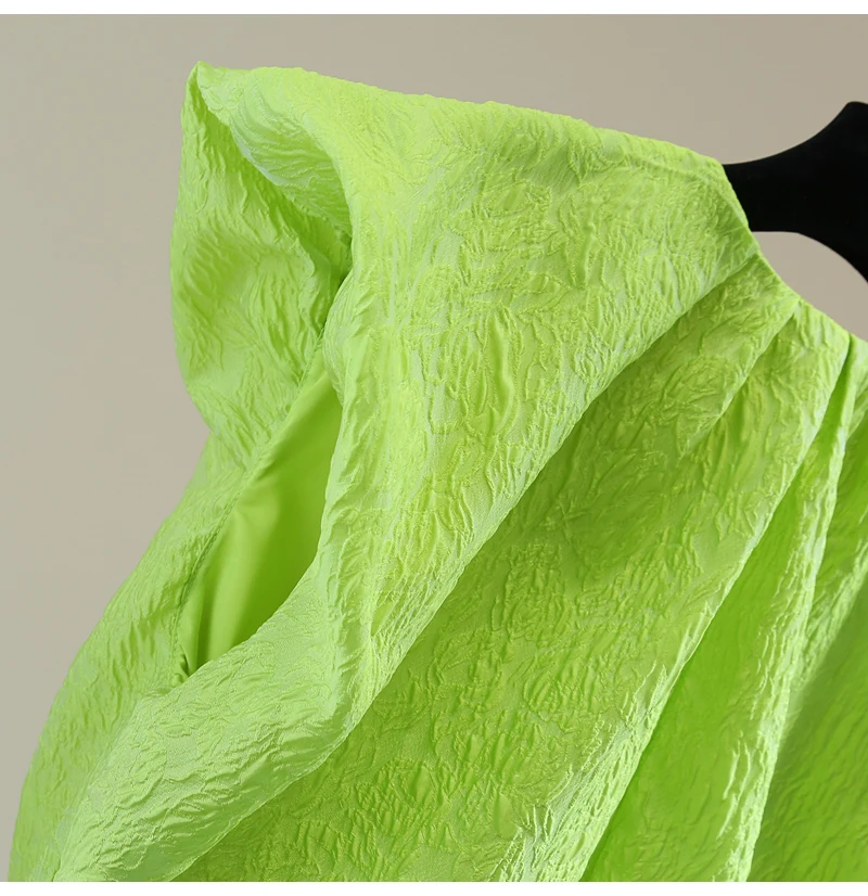 Small Embossed Sleeveless Shirt, Summer High Waist Short Top, Solid Color V-neck Pullover Blouse, Green Blusa Mujer