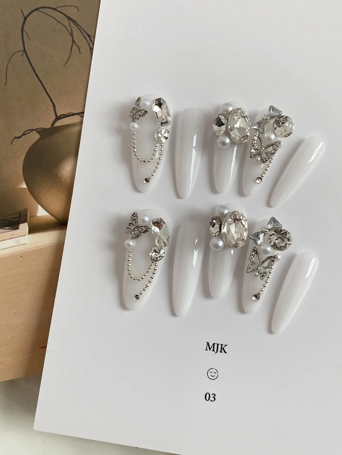 Elegant White Press On Nails,L - огляд і ціна Nail Art Press On
