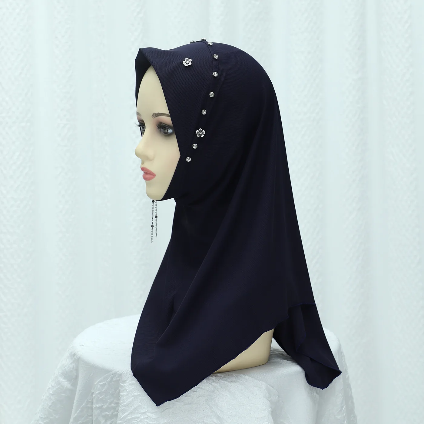 Femmes musulmanes diamants gland Hijab écharpe instantanée islamique Amira chapeaux châles bandeau Turban arabe foulard Nikab casquette couverture