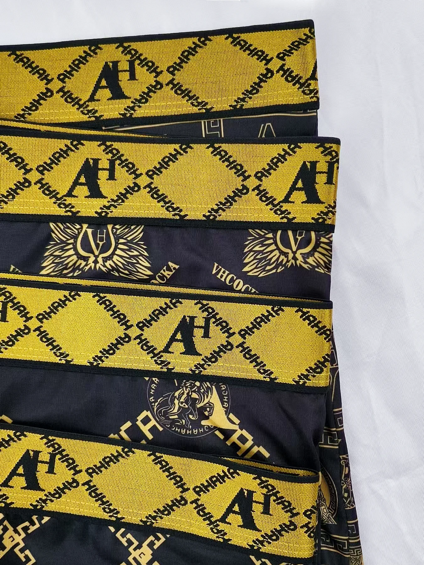 سراويل داخلية للرجال مكونة من 8 قطع من الحرير الجليدي - مطبوعات فاخرة منقوشة بالذهب مع حزام خصر بشعار "A+"، طقم ملابس داخلية باللون الكحلي الداكن #4