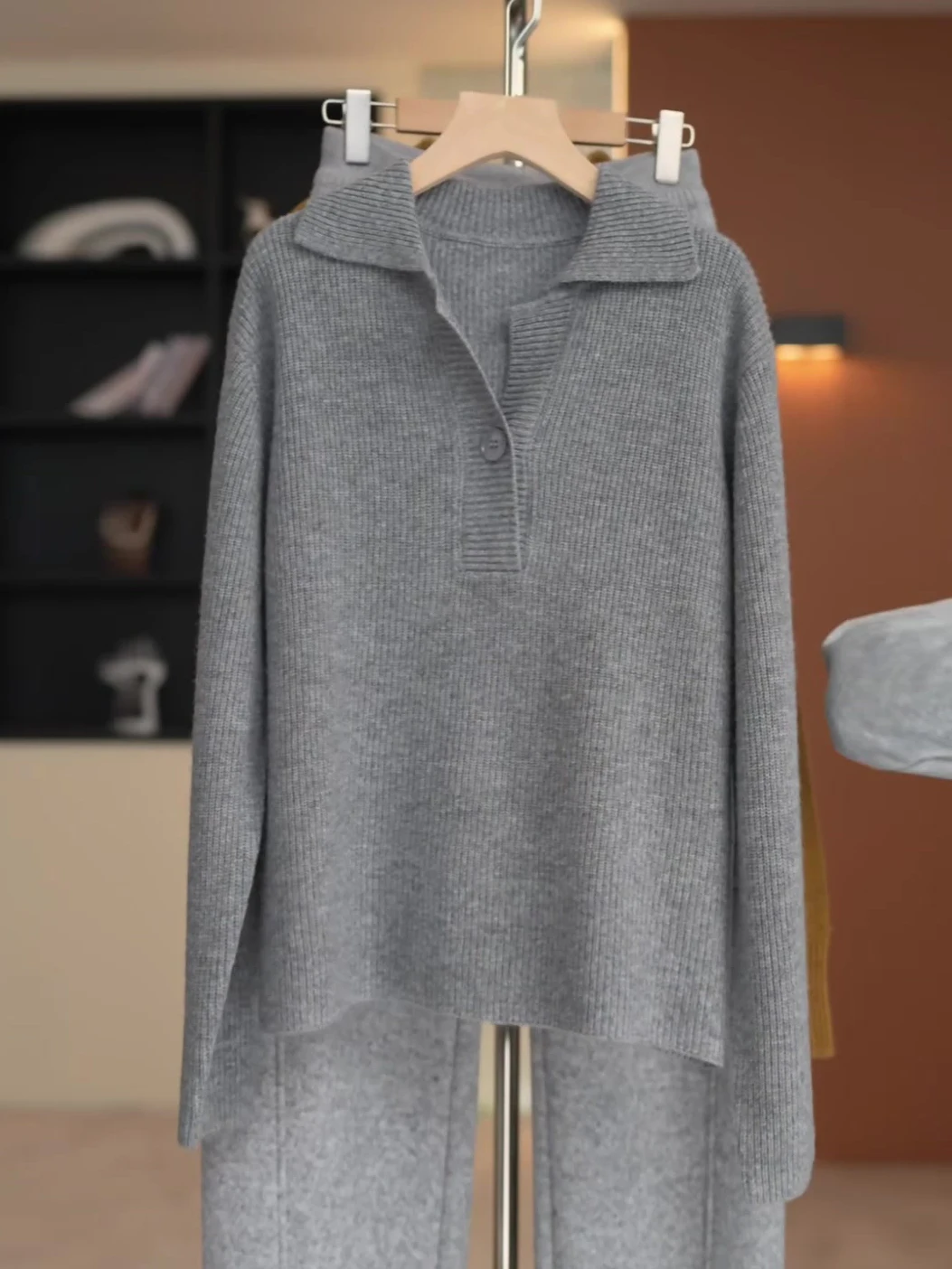 

Lazy, advanced, exotic, gray cashmere sweater, heavy sweater for women in spring, autumn and winter, bottoming inside.