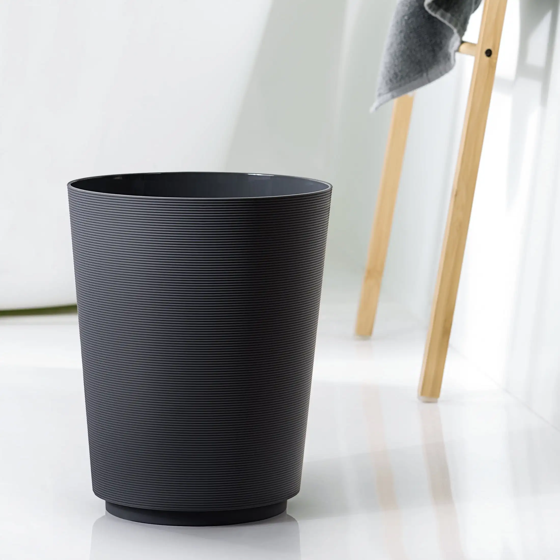 Soft Touch Ribbed Plastic 1.98 Gallon Wastebasket in Black for Bathroom Kitchen and Bedroom Textural Horizontal Ribbed Design