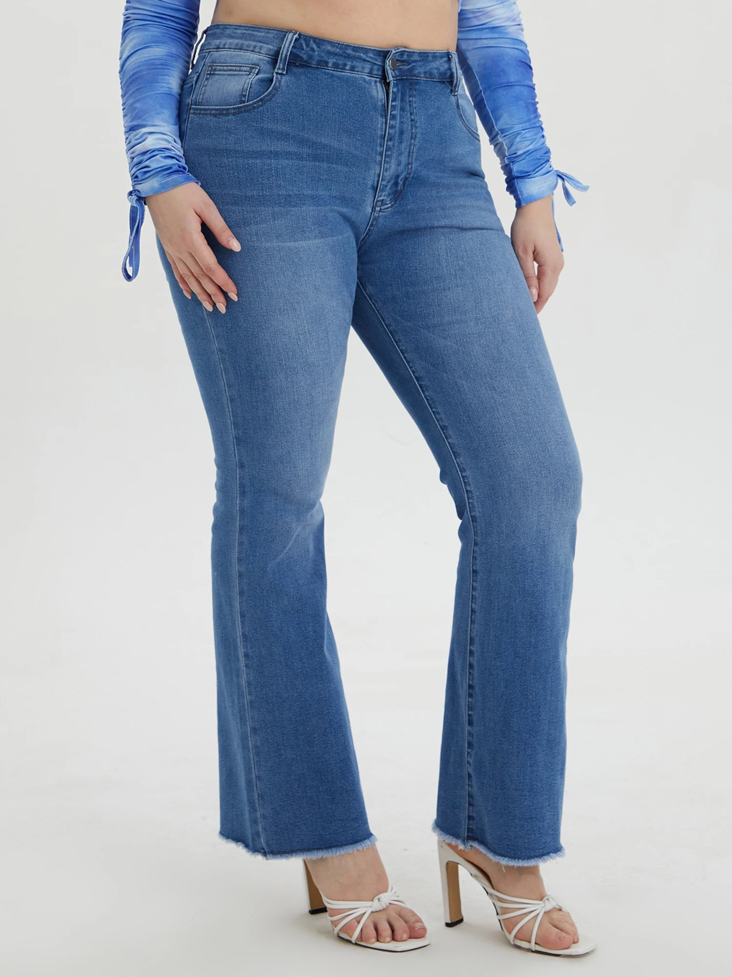 Pantalones vaqueros de talla grande para mujer, Vaqueros elásticos con curvas, 100kgs, acampanados, Primavera, 2023