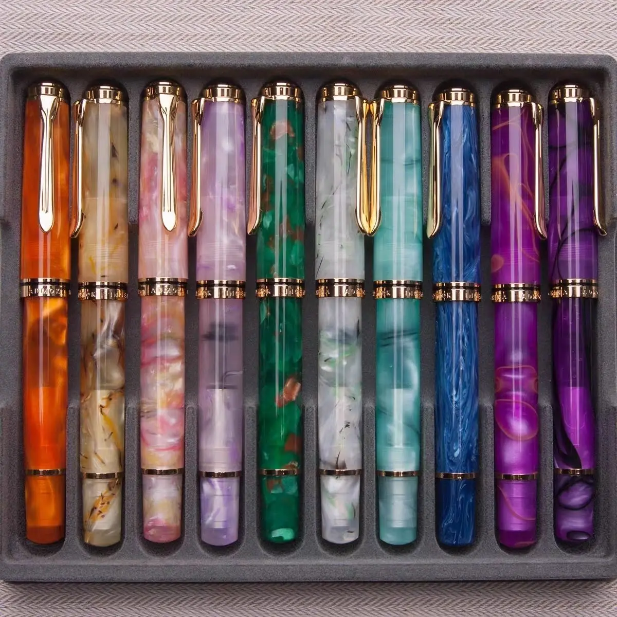 Nouvelles couleurs Stylos Admok M800/800 Schmidt 1.0mm 0.7 Nib Bock Tip F/B/M Nibs Stylos à encre Stylo plume à piston en résine pour l'écriture