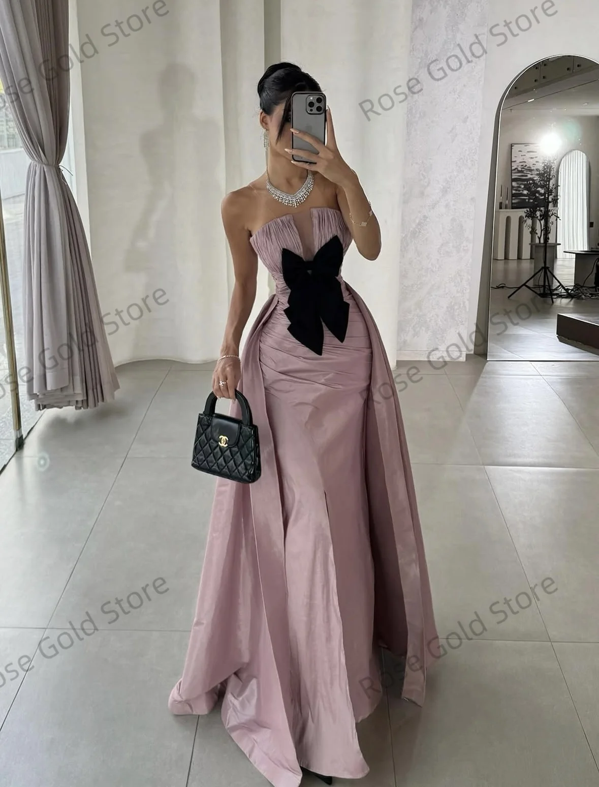 Classic Sweetheart Prom Dresses for Women A Line Bow Appliqued Evening Dress Long Customized Floor Length Women Party Gowns