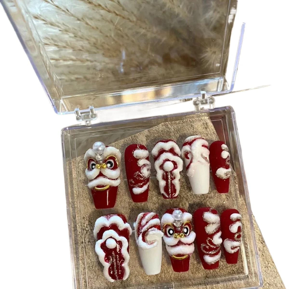 

*Handmade finished products wearing armor hand-painted three-dimensional New Year's lion dance festive Chinese style