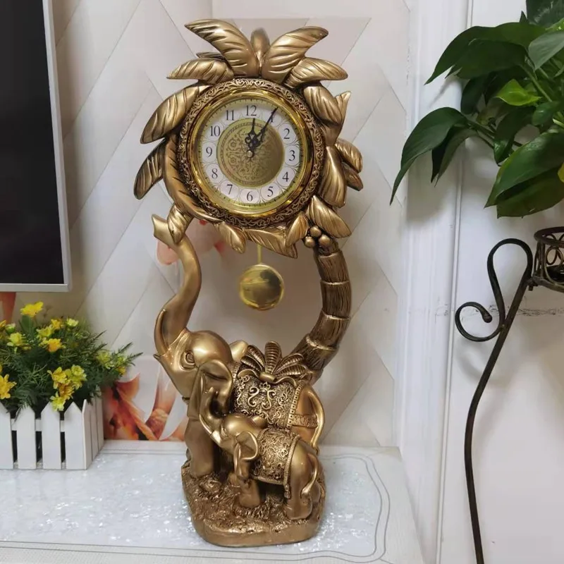 Mother and son elephant clock European style living room lucky silent bedroom study home craft ornament retro desk clock pendulu