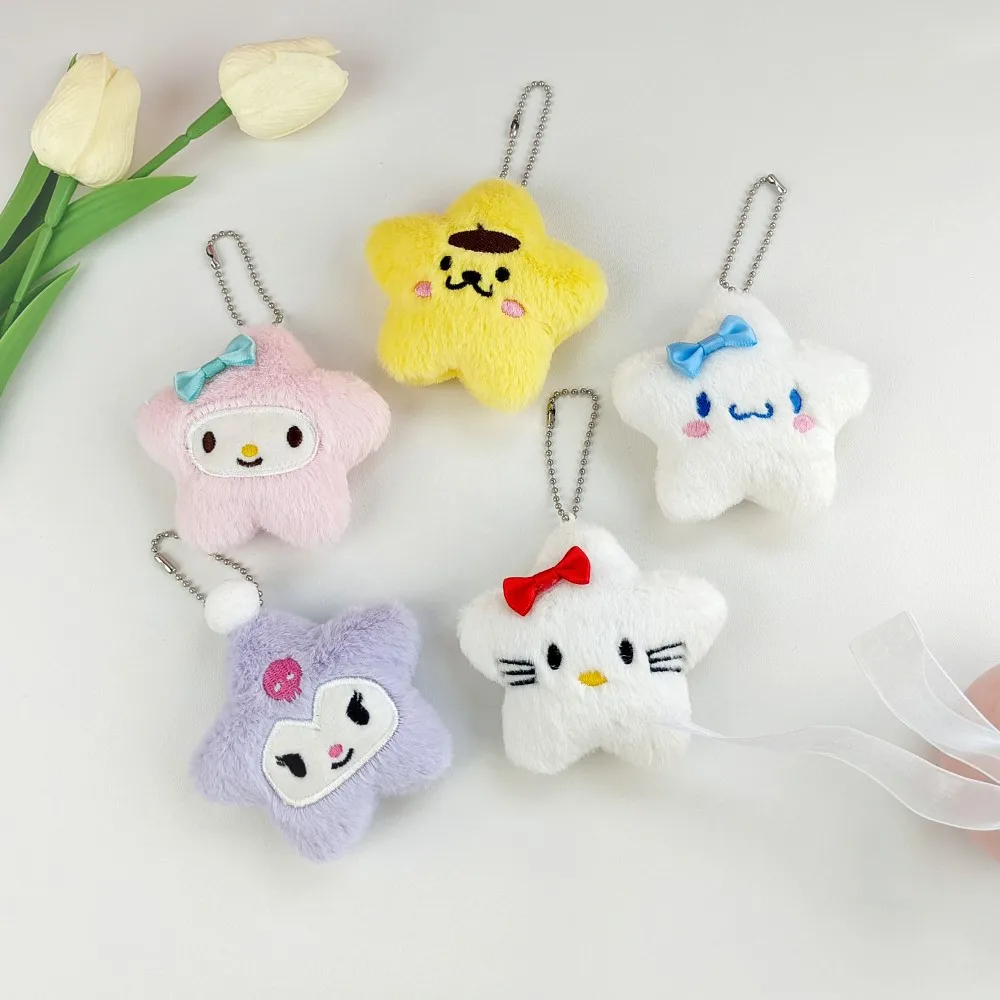 

Плюшевые брелоки Sanrio: Куроми, Синаморолл, Хелло Китти, СтарПлюш. Милые мультяшные украшения, очаровательный подарок для мальчиков и девочек на праздники.