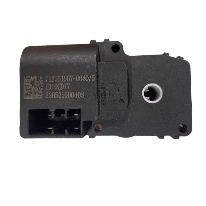 For CNHTC SINOTRUK 712W61967-0040 Water Valve HOWO TX Warm Air  Conditioning Mode Switch motor Truck Parts