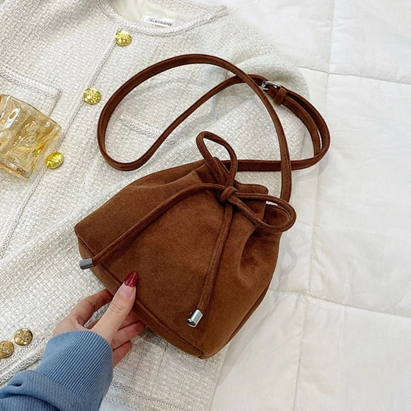 Vintage Pleated Drawstring Bucket Bag Women Solid Color Small Single Crossbody Shoulder Bag Lady Daily Casual All-match Handbag