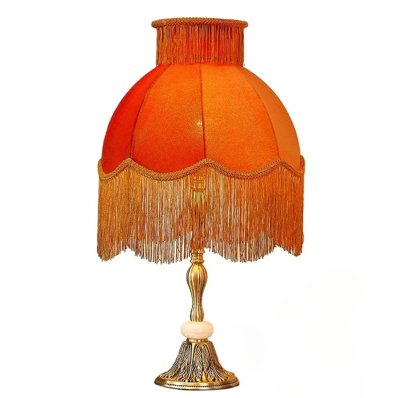 

Vintage court bedside lamp medieval brass decorative style bedroom atmosphere reading desk lamp