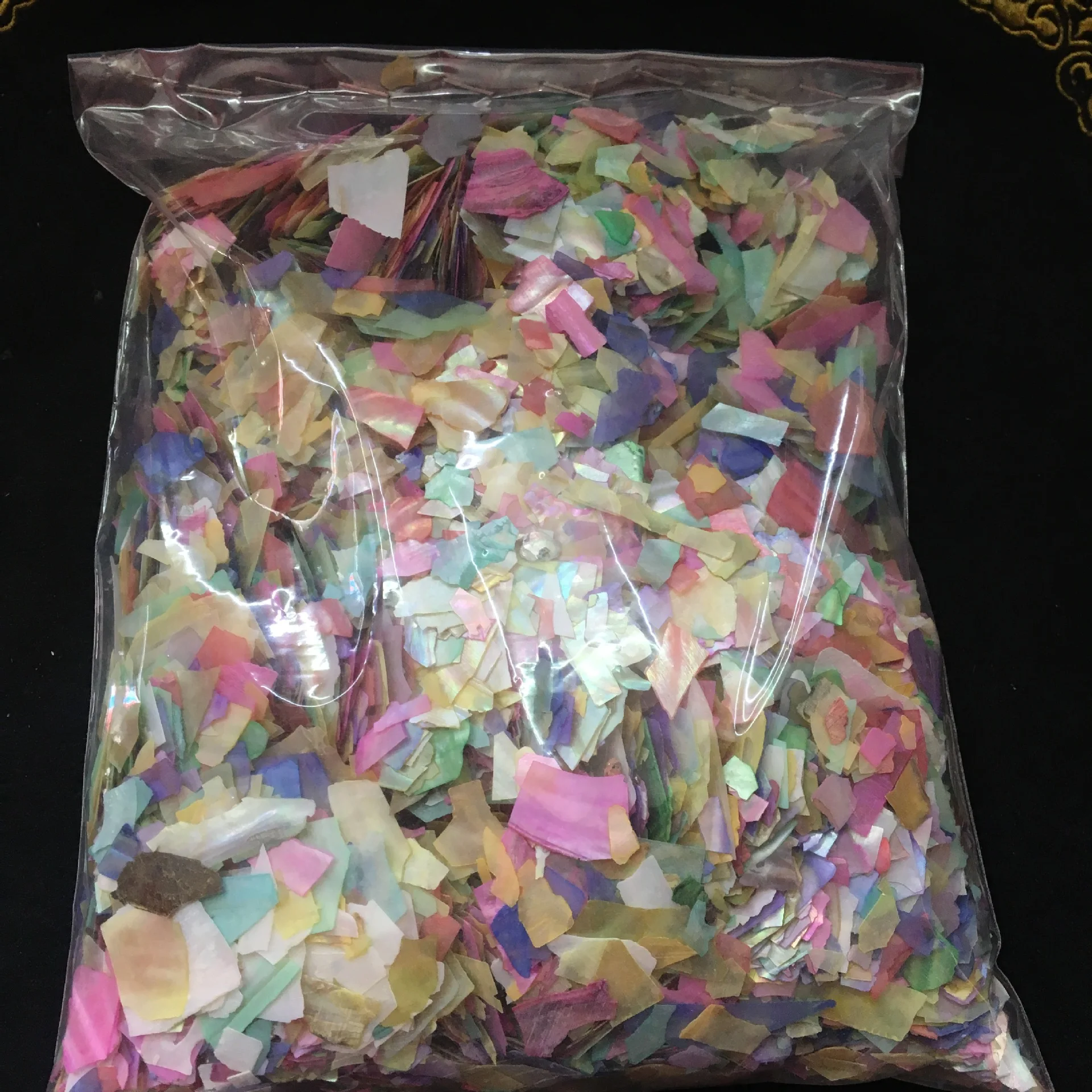 1KG/Bag Natural Shell Paper Fragments Colorful and White Japanese-Style Nail Art Accessories for a Unique and Elegant Manicure