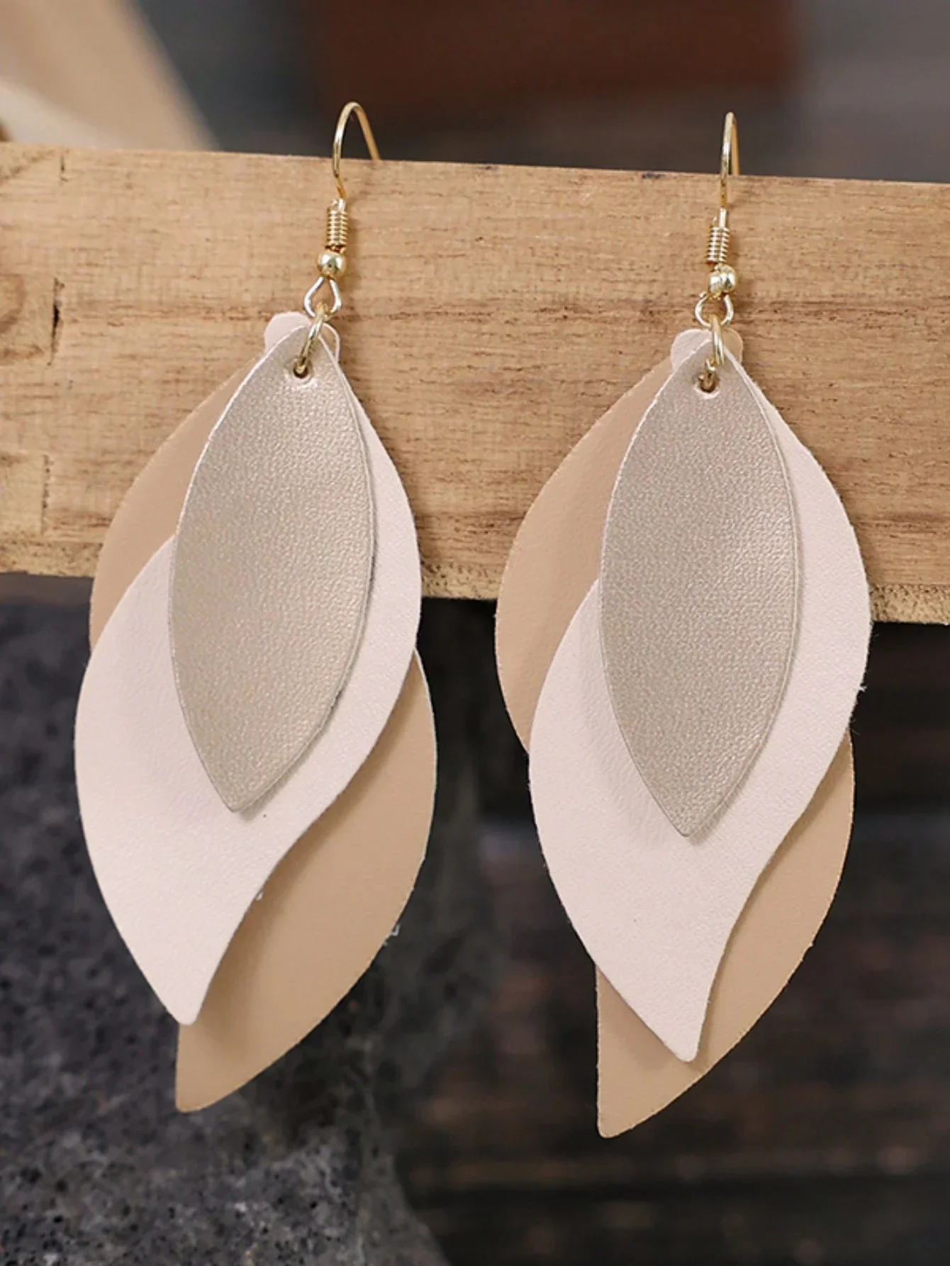 

Cross-Border Vintage Simple Layered Leaf Light Leather Earrings (1 Pair), featuring a three-tone beige leaf design with gold-tone hooks, perfect for boho and minimalist style daily wear.
